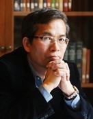 張讚國教授照片